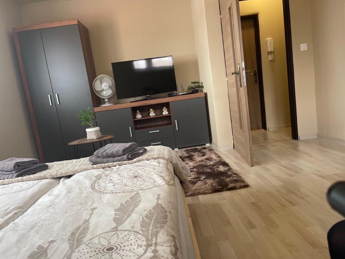 Garzon/ Studio Apartment Sahy 外观 照片